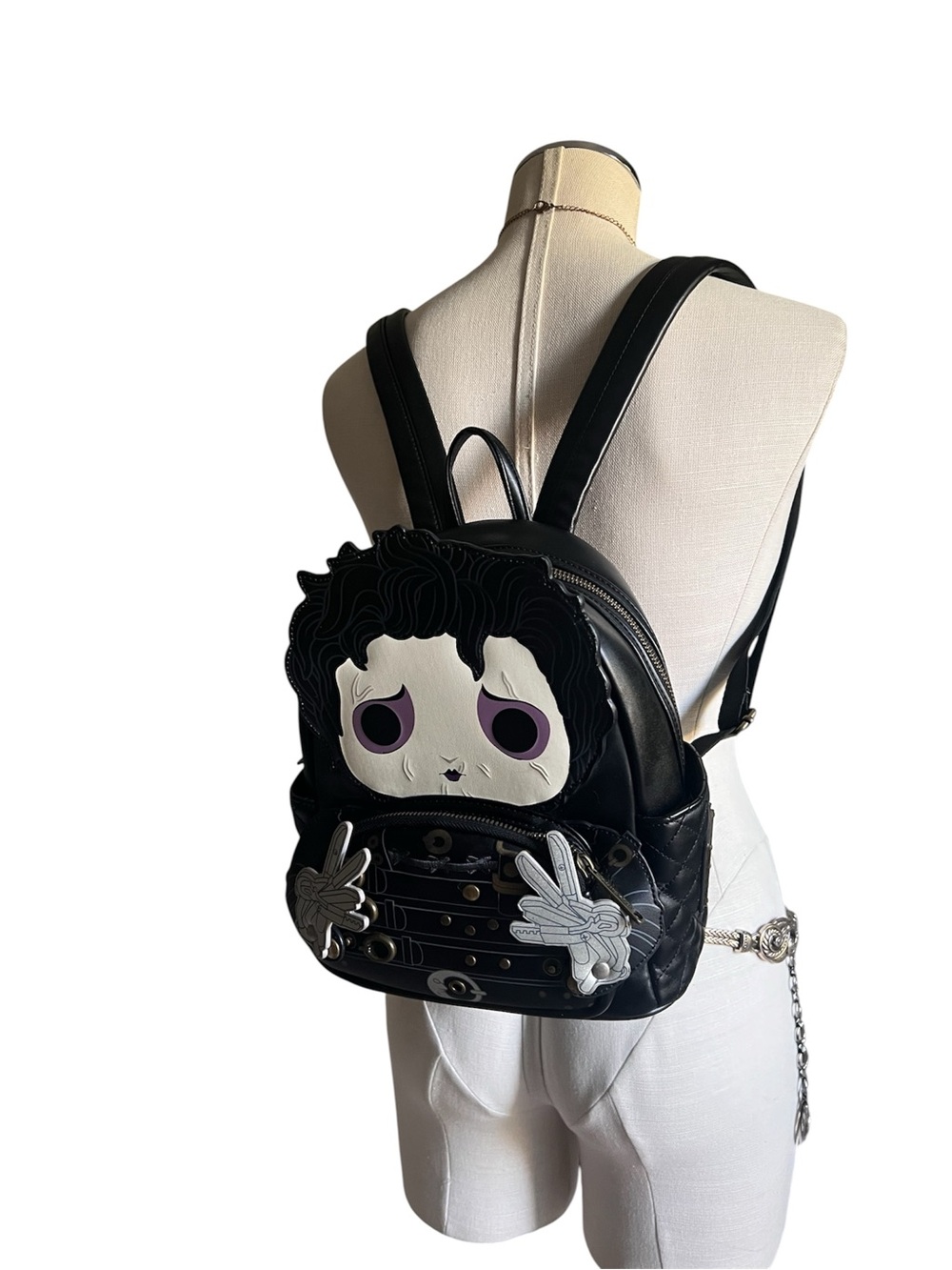 NYCC Virtual Con Loungefly Edward Scissorhands Funko Pop Cosplay Mini Backpack - Picture 14 of 15